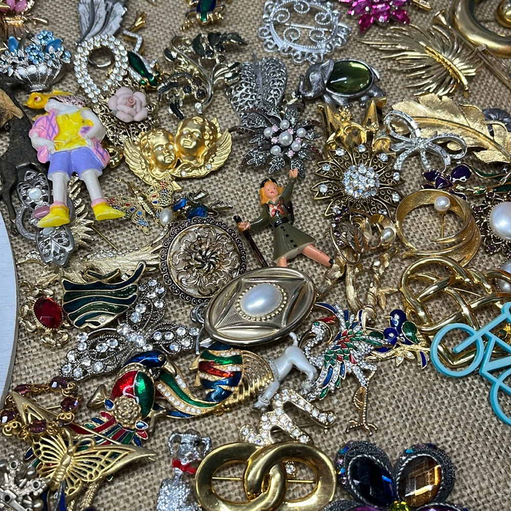 One Brooch